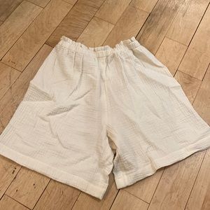 Uniqlo High Waisted Shorts Sz XS